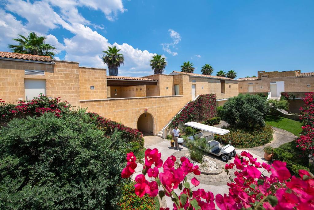 Vivosa Apulia Resort gardens